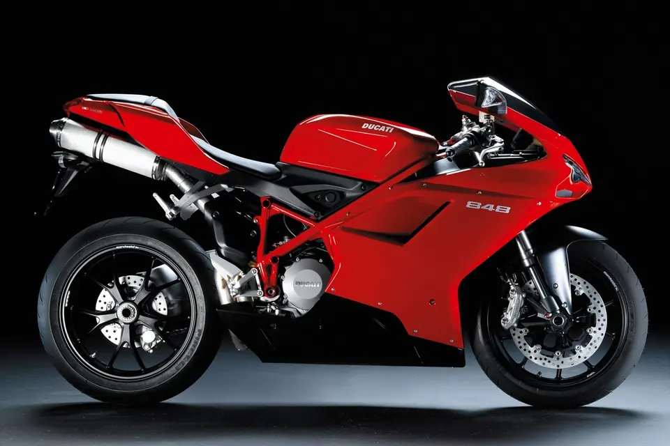 Ducati 848