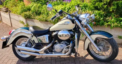 Honda Shadow 750 American Classic Edition