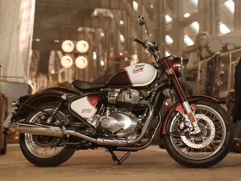 Royal Enfield Classic 650 Top