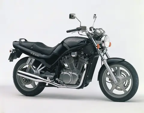 Suzuki VX 800