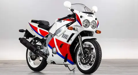 Yamaha FZR 600