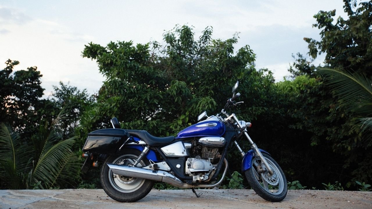 Baús e alforjes para moto entregador